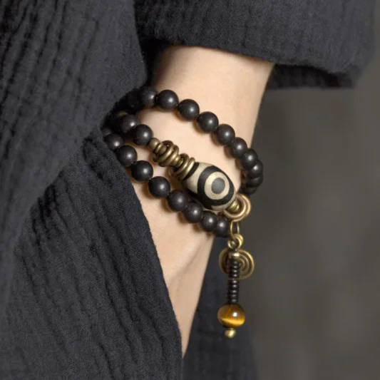 企业微信截图_17447710571146 Tibetan-Inspired Dzi & Ebony Mala Bracelet | Ancient Energy, Modern Resilience