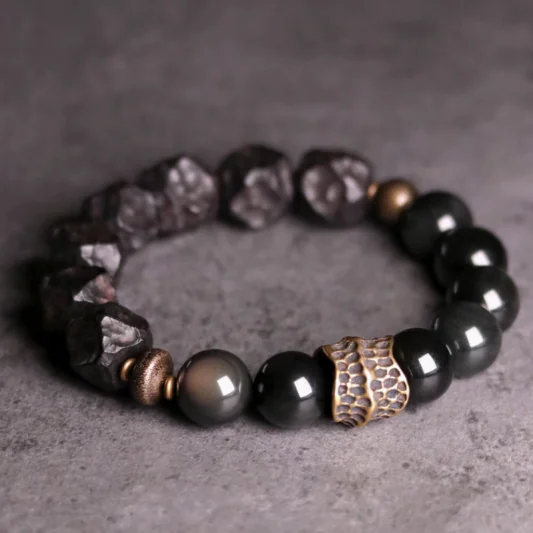 企业微信截图_17455615408262 Handcarved Ebony & Obsidian Bracelet "Shadow Grove"