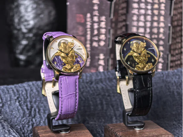 Buddhist watch/LaughingBuddha